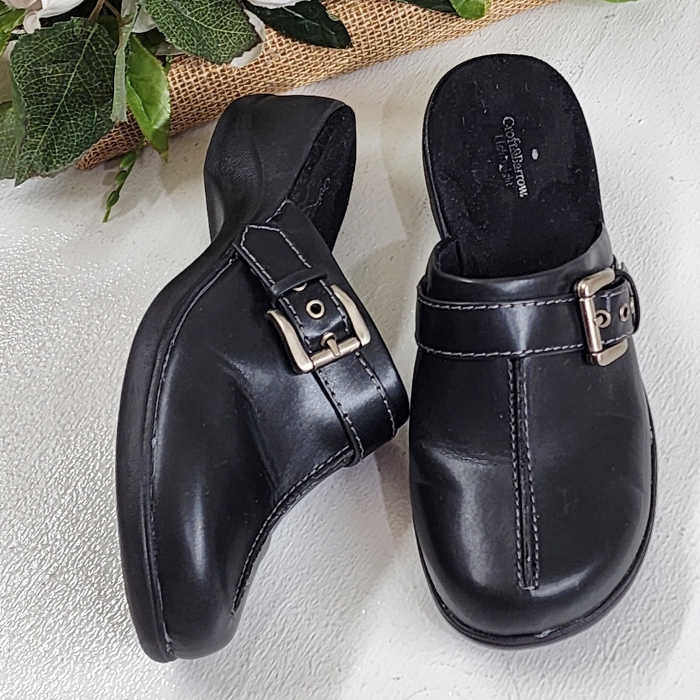 Croft & Barrow Black Mules with Buckle Detail